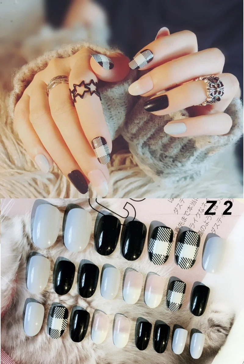 24 Pcs/Set False Nails Full Cover Artificial Fake Nails Press On Tips Painted Design Stickers Short Art Tips with Color Cute Red-Nail Inspo
