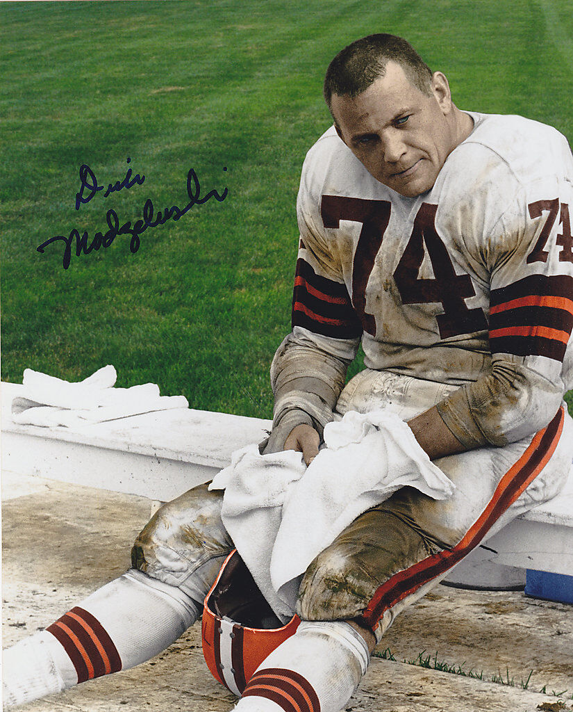 DICK MODZELEWSKI CLEVELAND BROWNS ACTION SIGNED 8x10