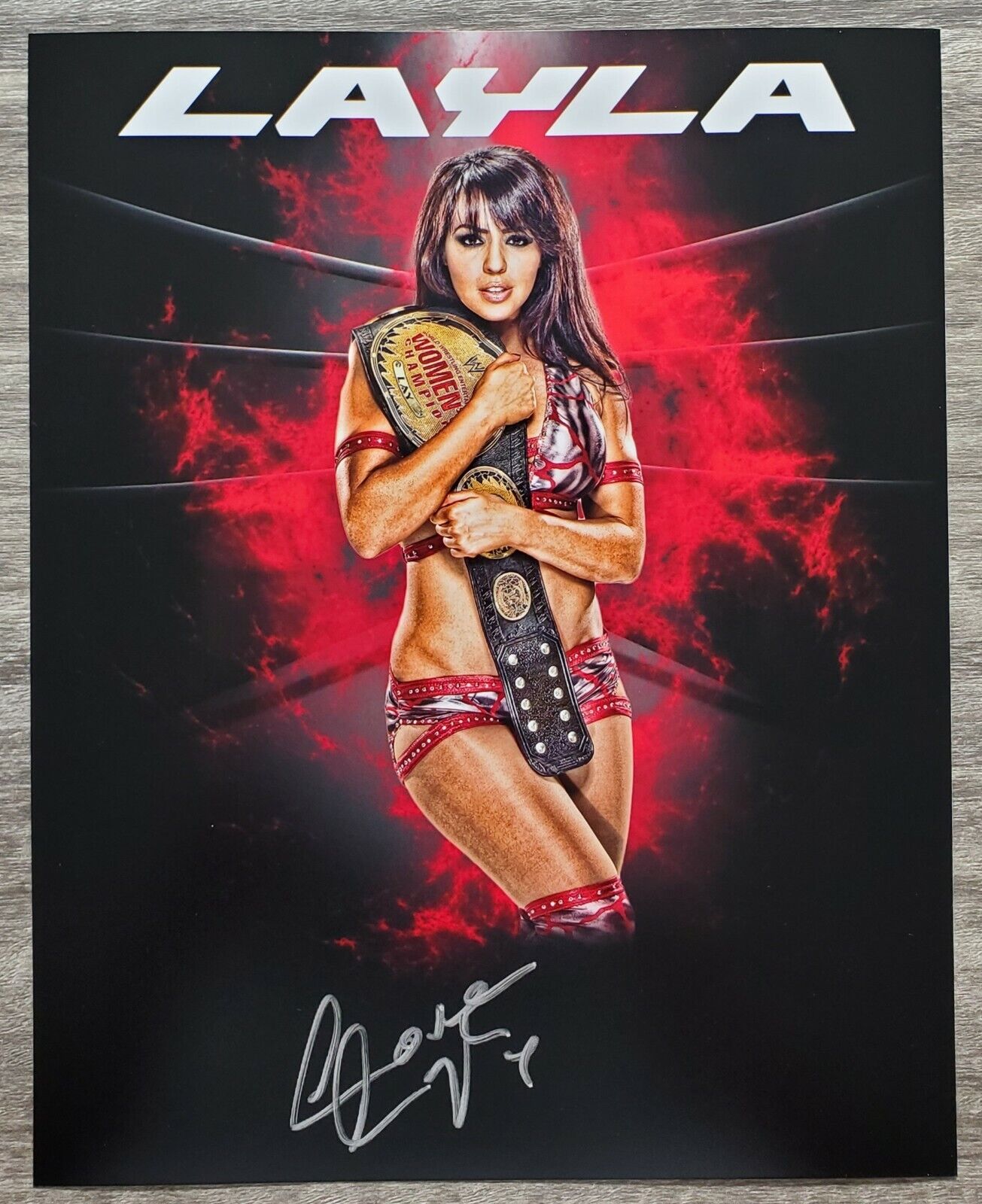 Layla El Signed 8x10 Photo Poster painting WWE Women's Diva Champion Raw Wrestler LEGEND RAD