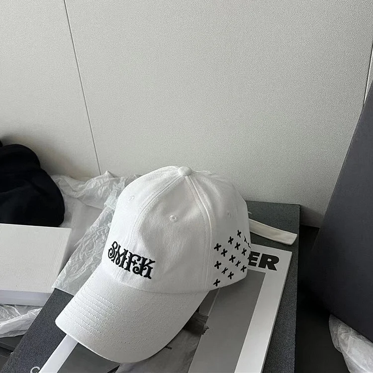 baseball cap trend letter embroidered duck tongue cap mens womens summer European American retro sunshade hat BQ0878
