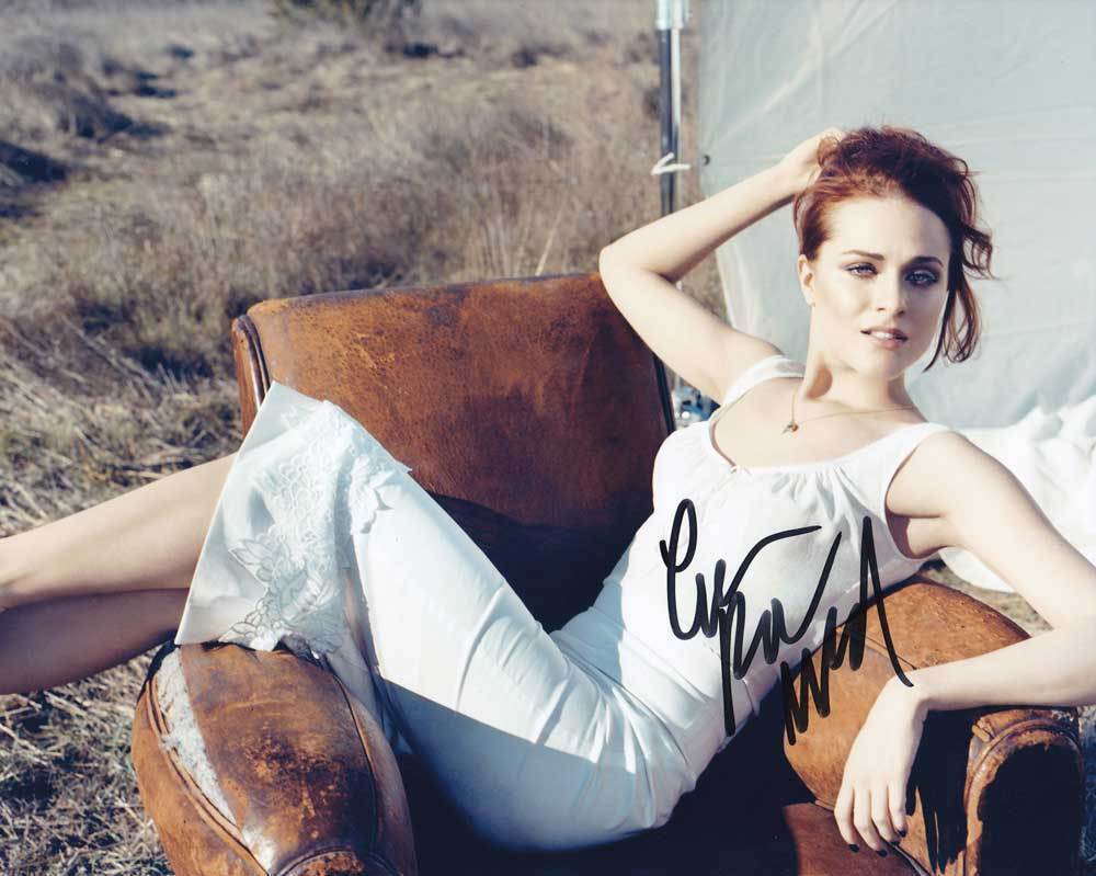 Evan Rachel Wood In-Person AUTHENTIC Autographed Photo Poster painting SHA #20653