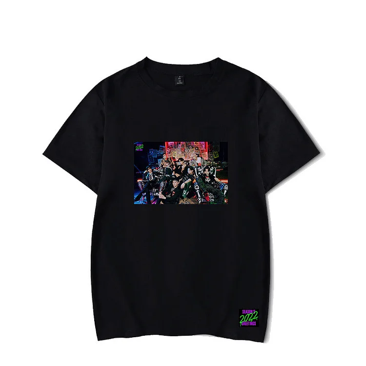 방탄소년단 2022 Season' s Greeting Member T-shirt