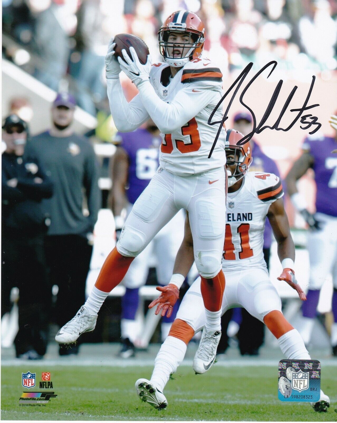 JOE SCHOBERT CLEVELAND BROWNS ACTION SIGNED 8x10