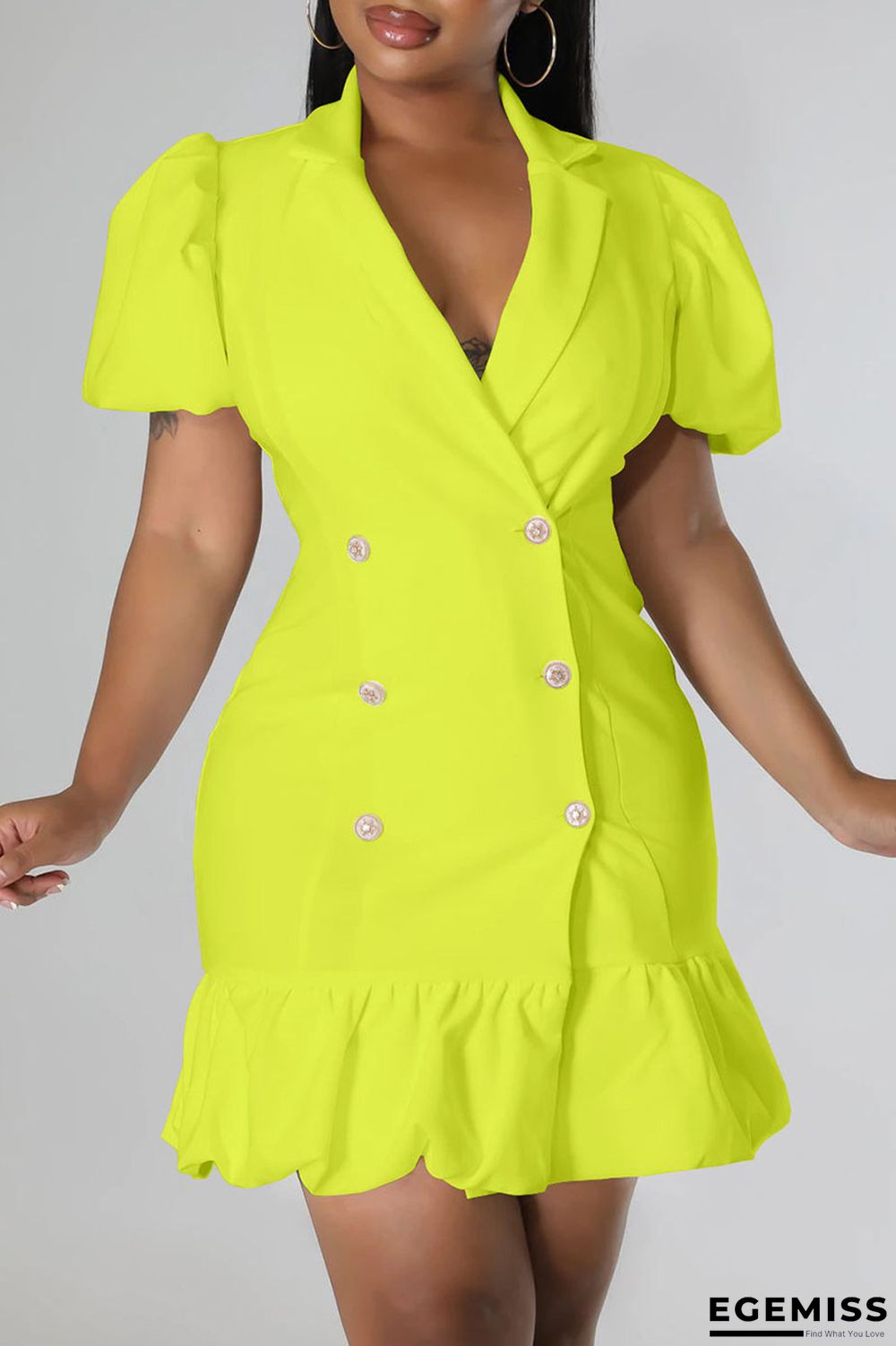 Yellow Casual Sweet Solid Patchwork Buckle Flounce V Neck Straight Dresses | EGEMISS