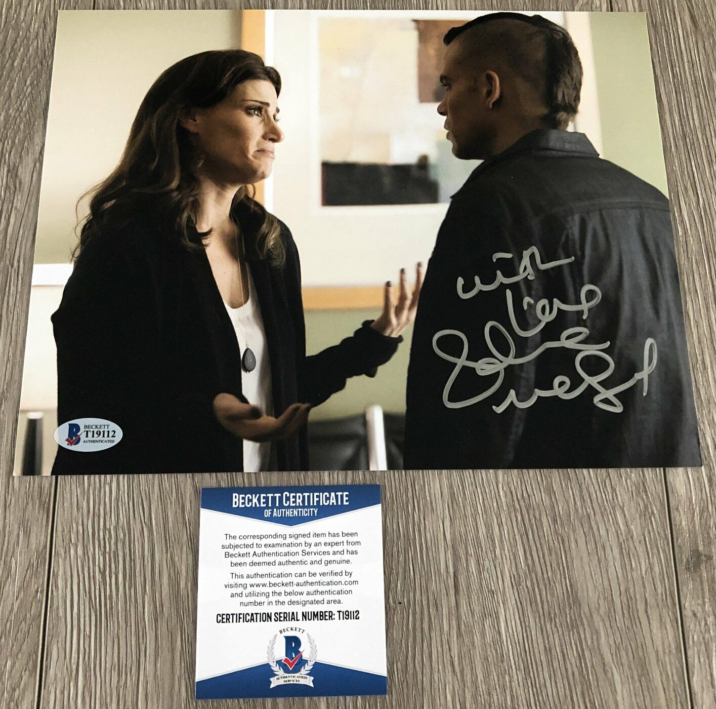 IDINA MENZEL SIGNED AUTOGRAPH GLEE FROZEN 8x10 Photo Poster painting w/PROOF & BECKETT BAS COA