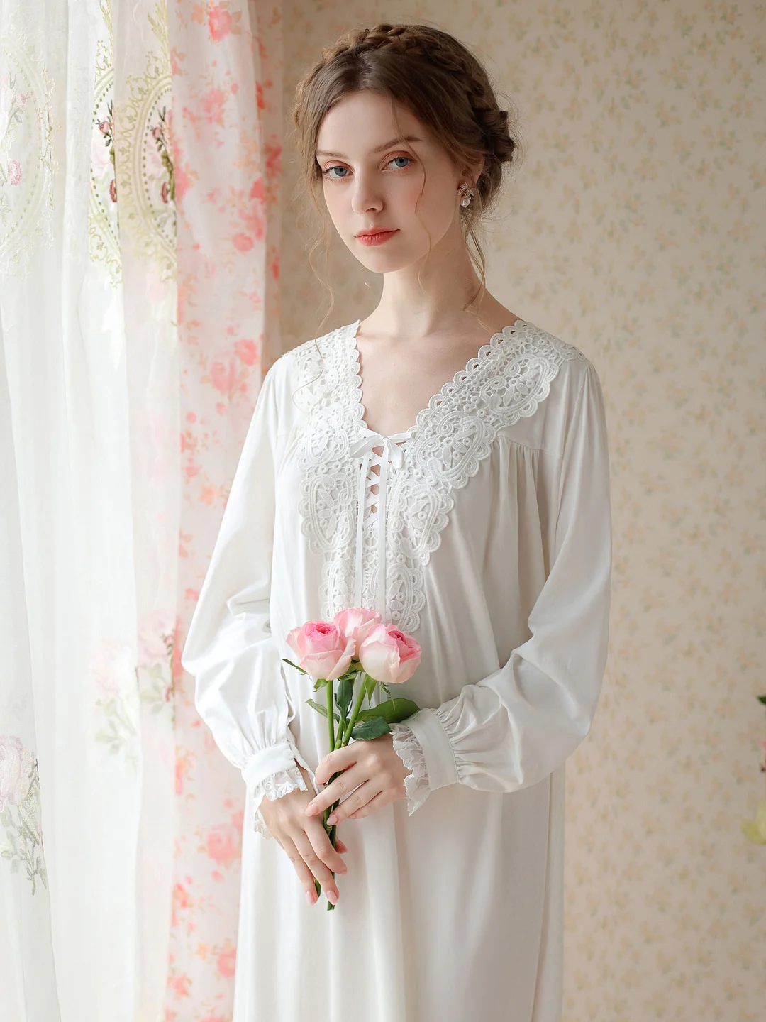 Court Vintage Princess V-neck Long Sleeves One-piece Nightgown