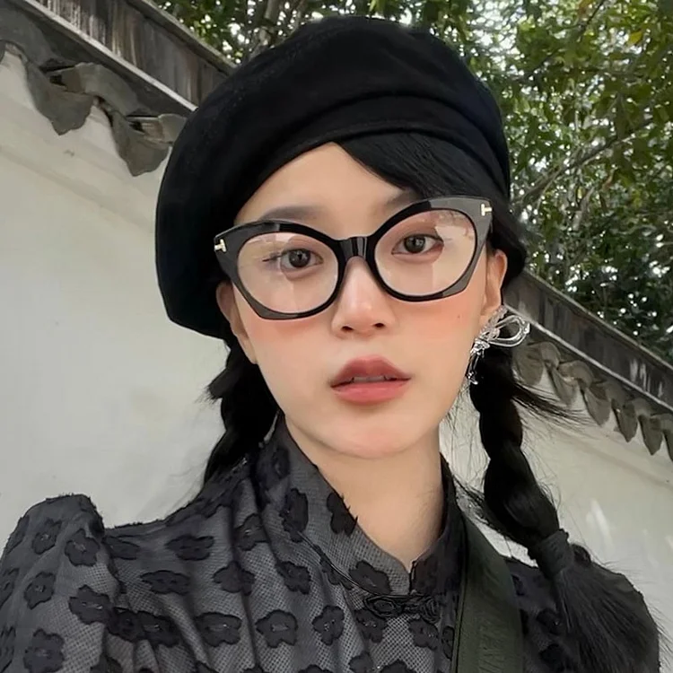 Traceeye New Arrival Black Computer Glasses Frame Women Men Anti Blue Light Round Eyewear Blocking Glasses Optical Spectacle Eyeglass