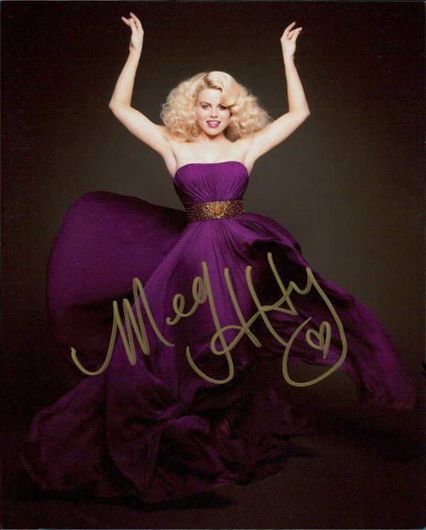 Megan Hilty (Smash) in-person signed 8x10 Photo Poster painting