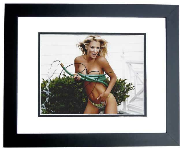 Jenny McCarthy Signed - Autographed Sexy Playboy Playmate 8x10 inch Photo Poster painting FRAMED