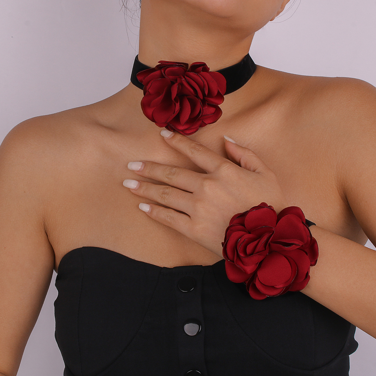 Elegant Geometric Necklace and Bracelet Set - Rose Velvet Charm Duo