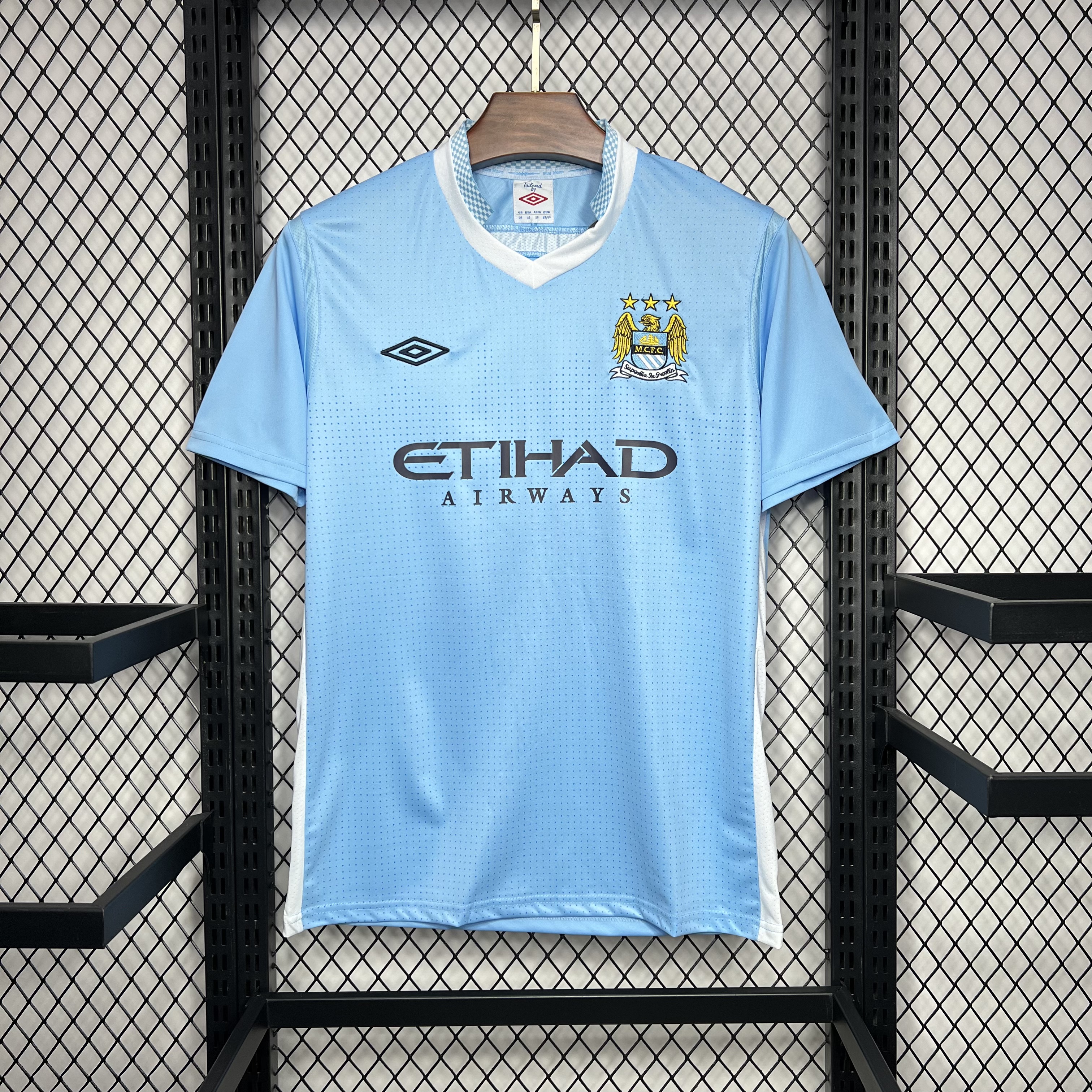 Retro Manchester City 2011-12 Home Stadium Jersey