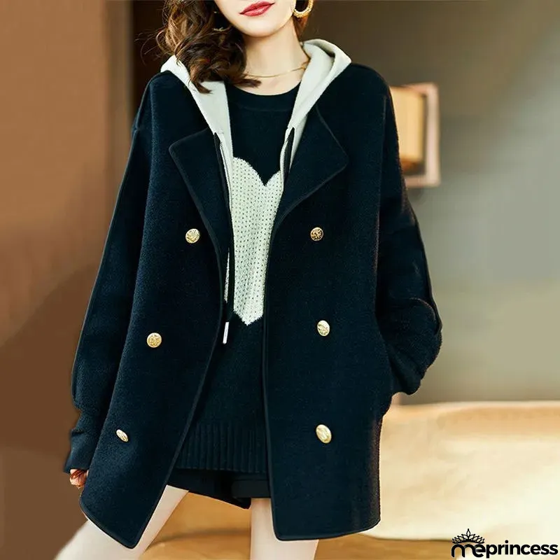 Fashionable and Minimalist winter Jacket