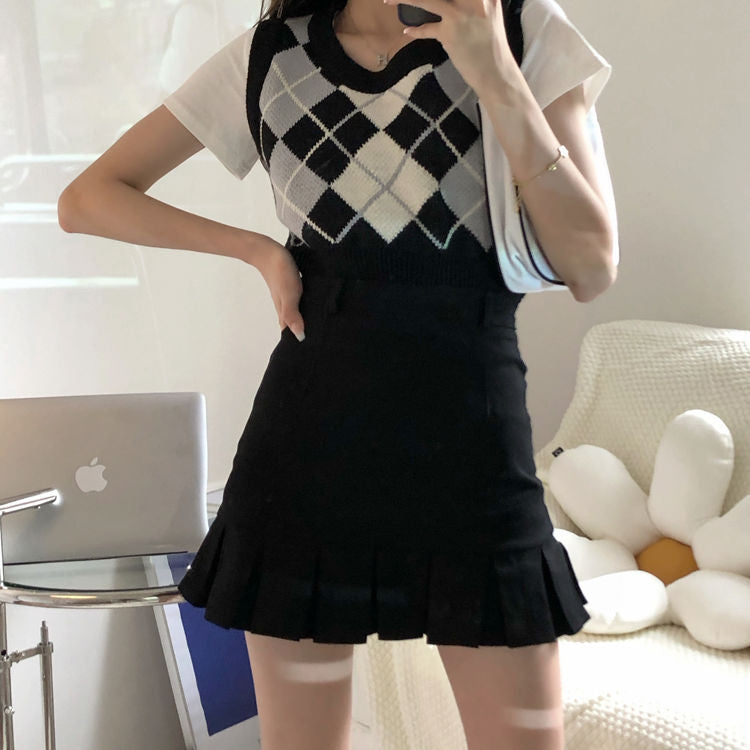 793823169-1