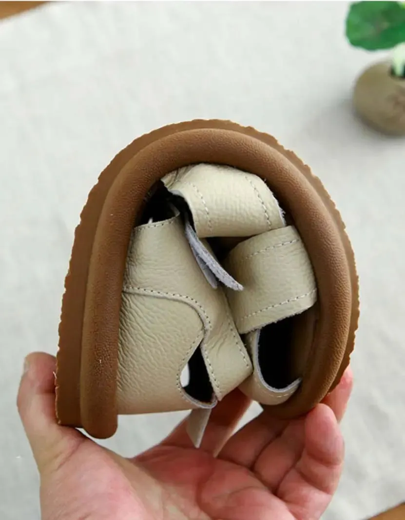 Fashionable and breezy shoes