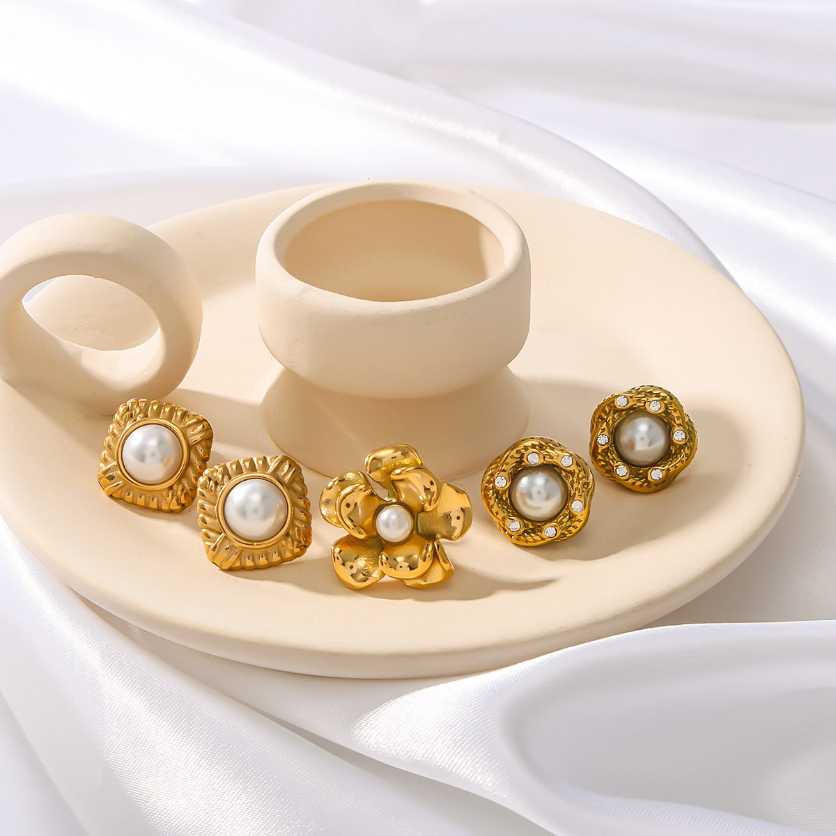 IG Style Petal Geometric Stainless Steel Electroplating Earrings