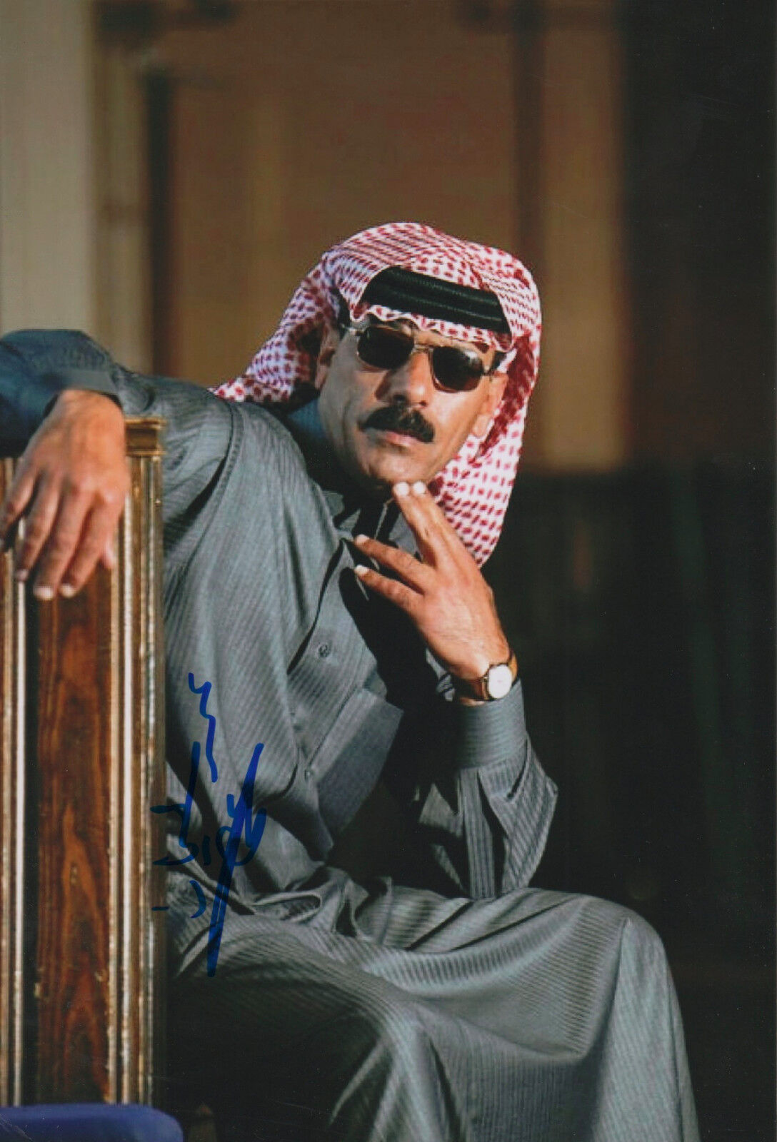 Omar Souleyman signed 8x12 inch Photo Poster painting autograph