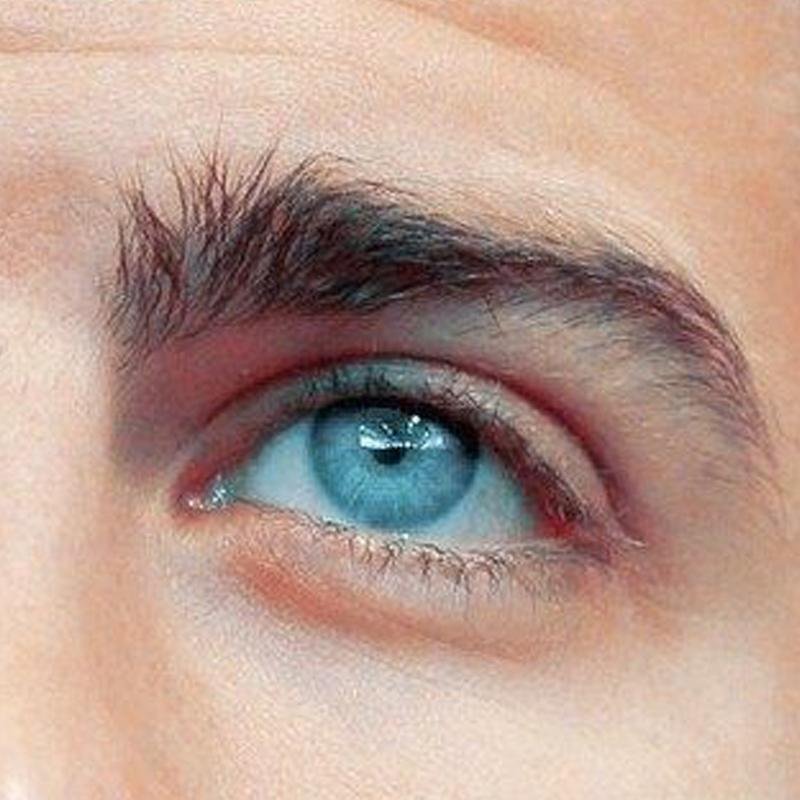 Men's light gray (12 months) contact lenses