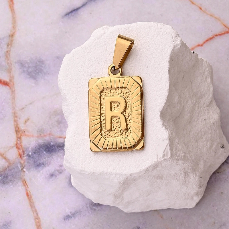 1 Pc/Package 27x17mm 10x5mm 304 Stainless Steel 18K Gold Plated Letter Simple Polished Pendant Jewelry Accessories