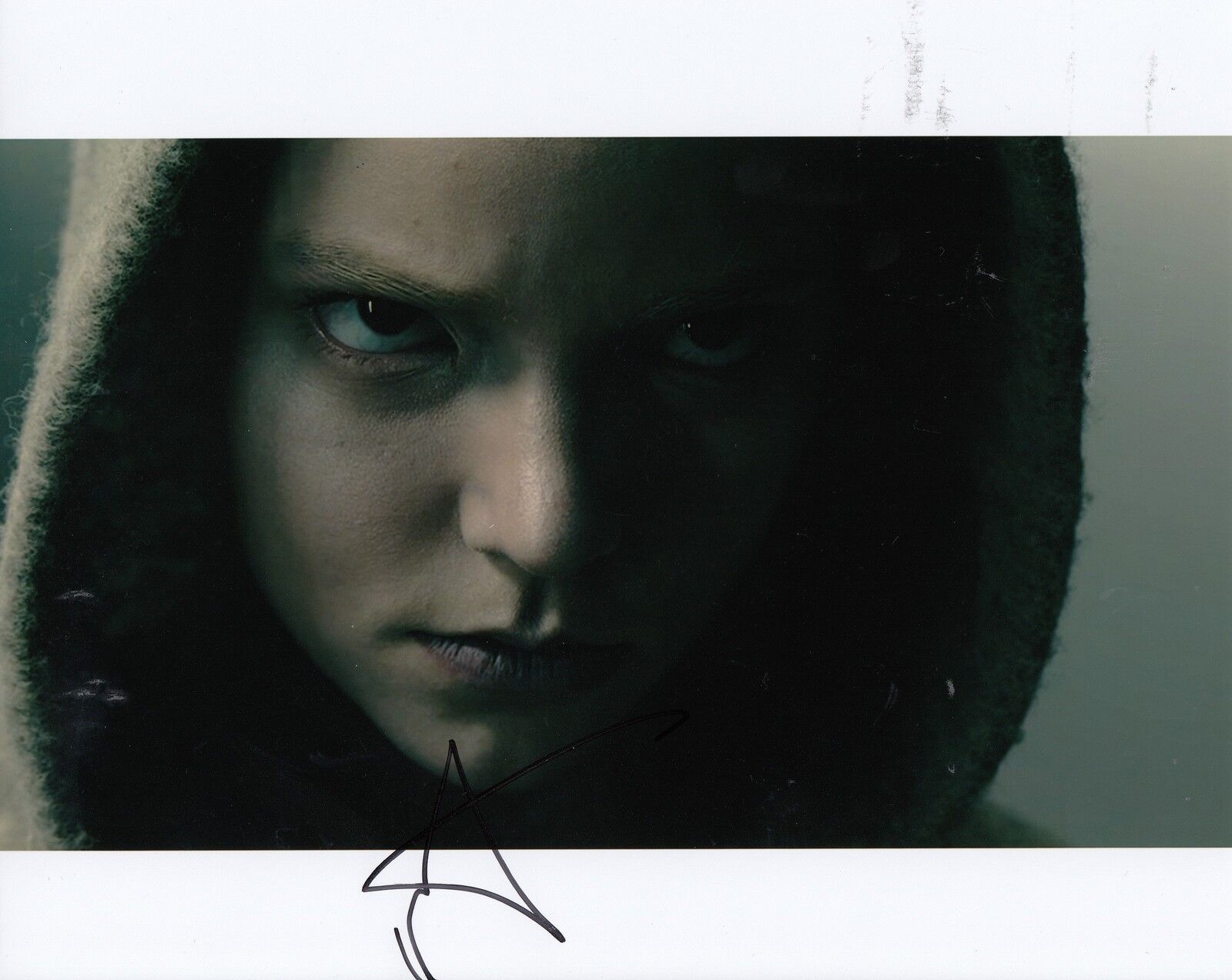 ANYA TAYLOR-JOY signed *MORGAN* MOVIE 8X10 Photo Poster painting W/COA HORROR autographed #1