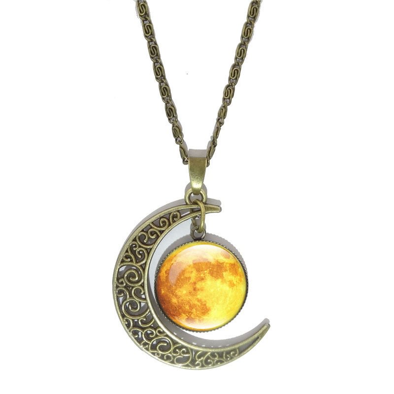 Hollow Moon Pendant Alloy All-match Necklace