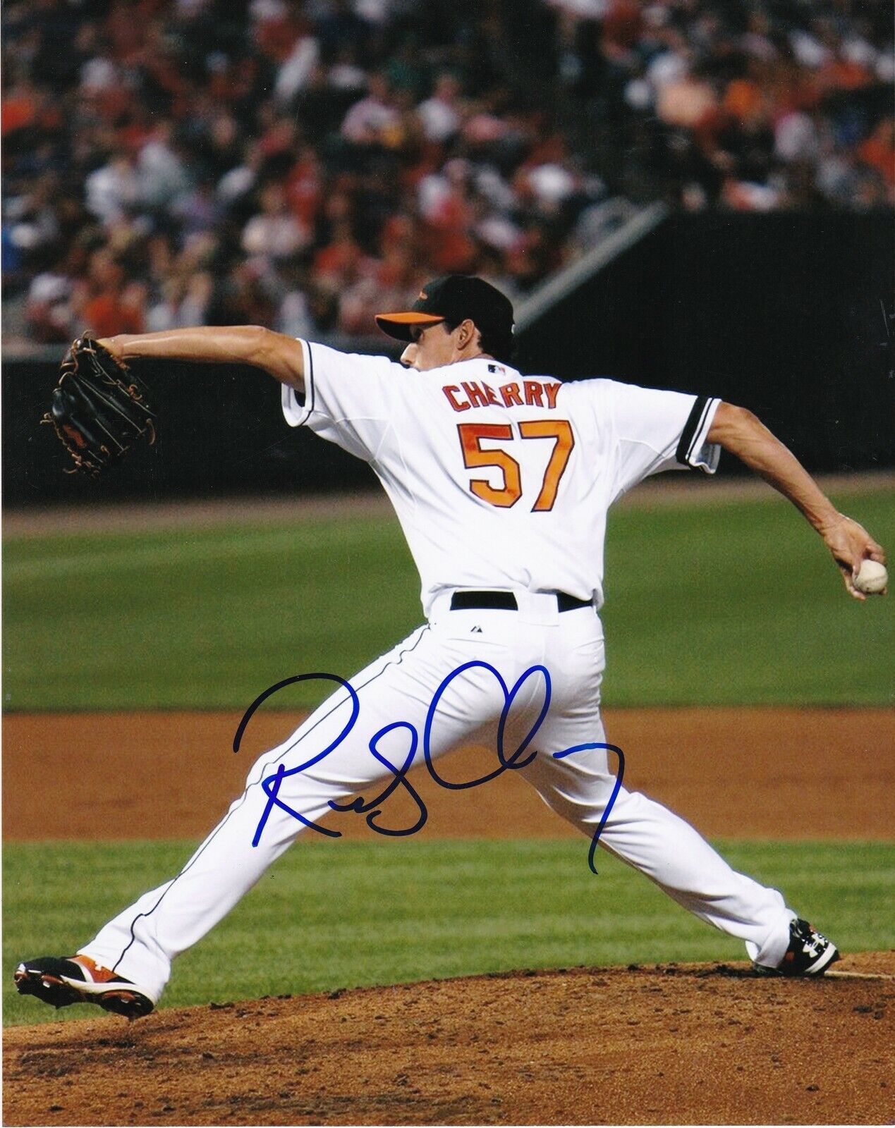 ROCKY CHERRY BALTIMORE ORIOLES ACTION SIGNED 8x10