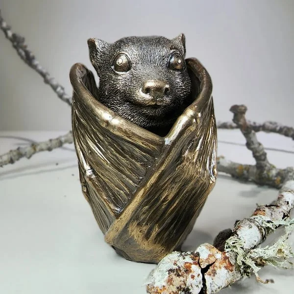 🦇💍Handmade🎁Bronze bat trinket cup. Gothic home decor. bat jewelry box