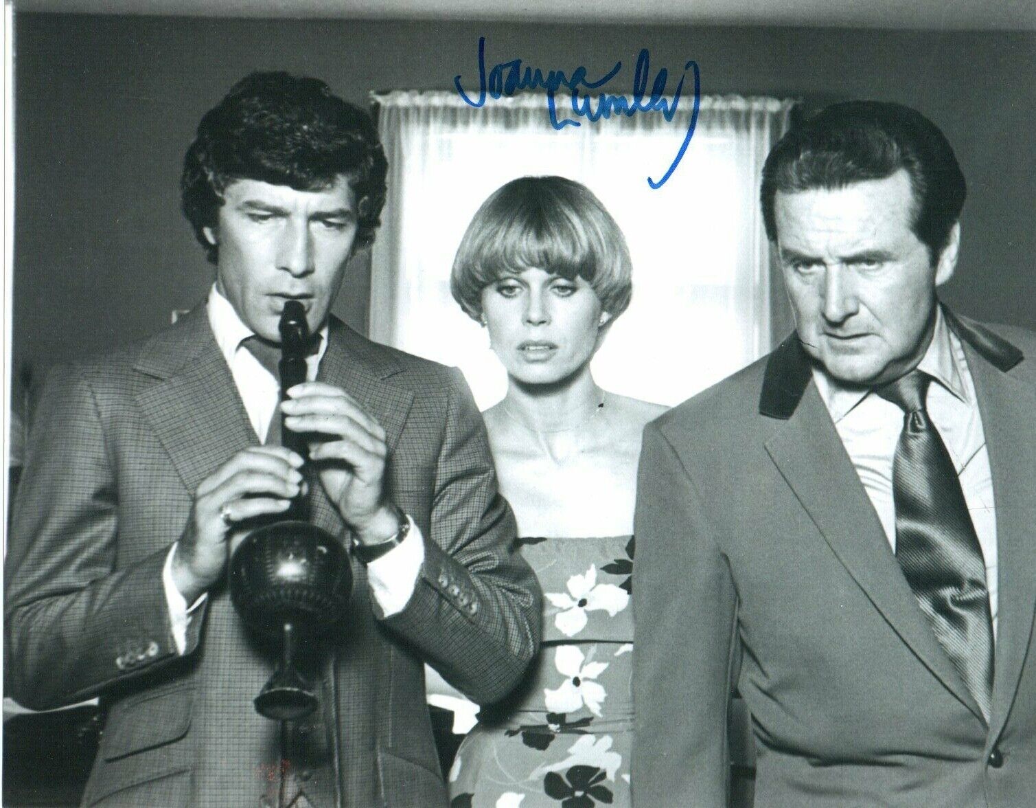 Joanna Lumley Ab Fab Avengers Dracula Signed 10x8 inches Genuine Autograph Photo Poster painting