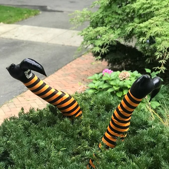 Halloween Witch Leg Figurine (Set of 2)
