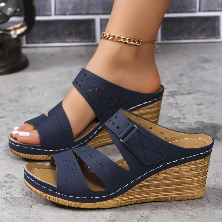 Yyvonne Bottom Round Head One-Word Wear 2025 New Summer Slope And Large-Size Women's Fashion Cold Slippers 43