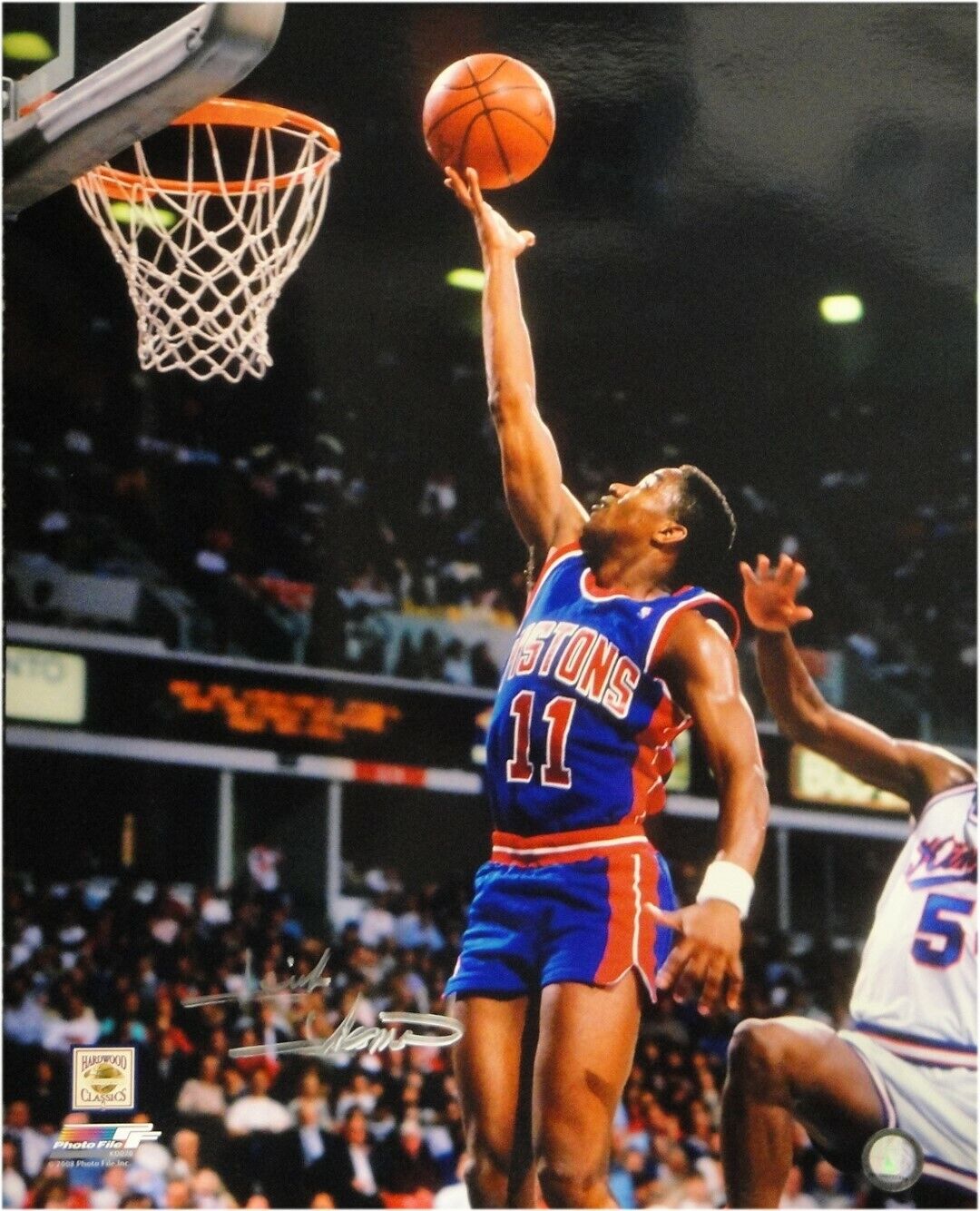 Isiah Thomas Hand Signed Autographed 16x20 Photo Poster painting Detroit Pistons Finger Roll