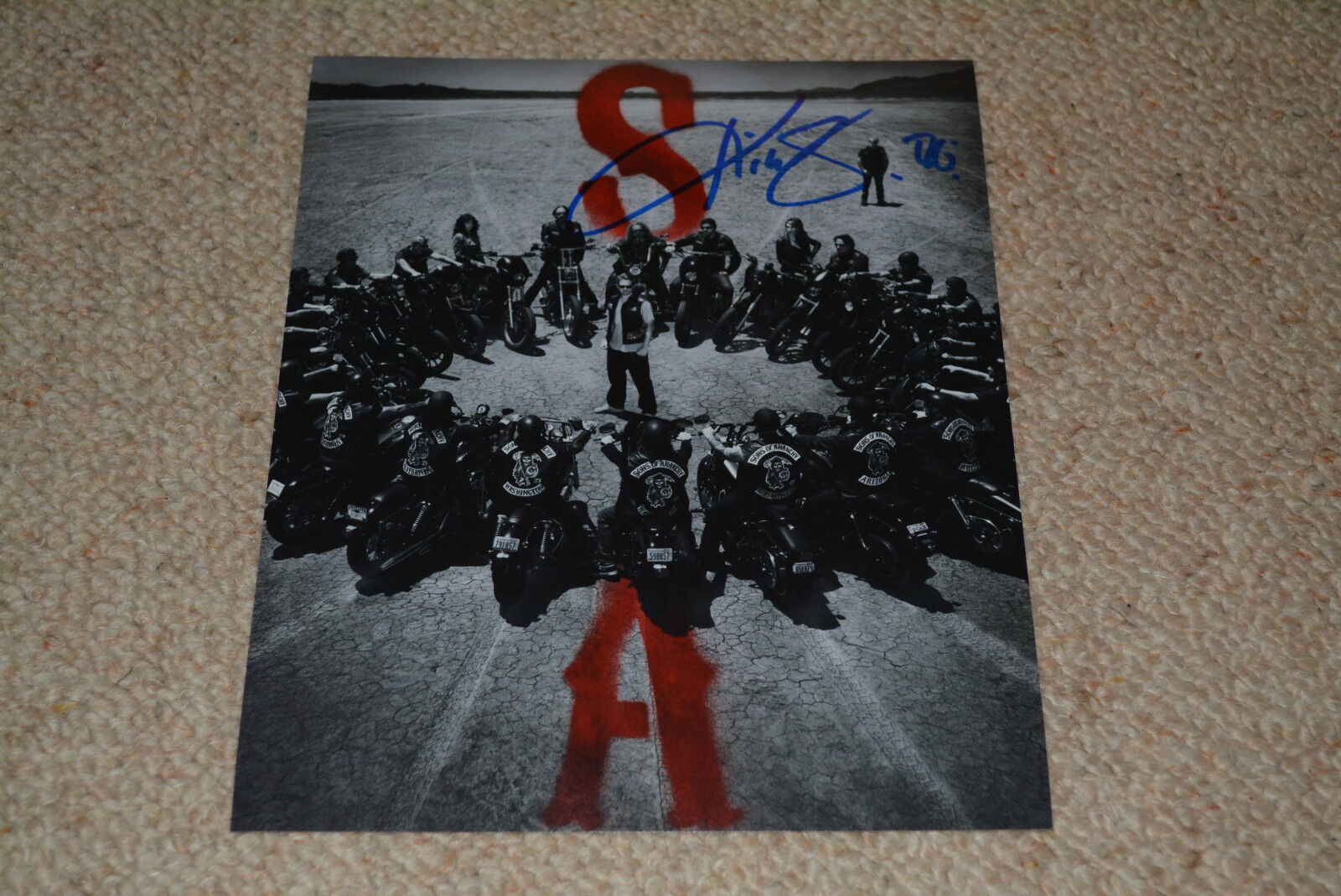 KIM COATES signed autograph In Person 8x10 (20x25 cm) SONS OF ANARCHY