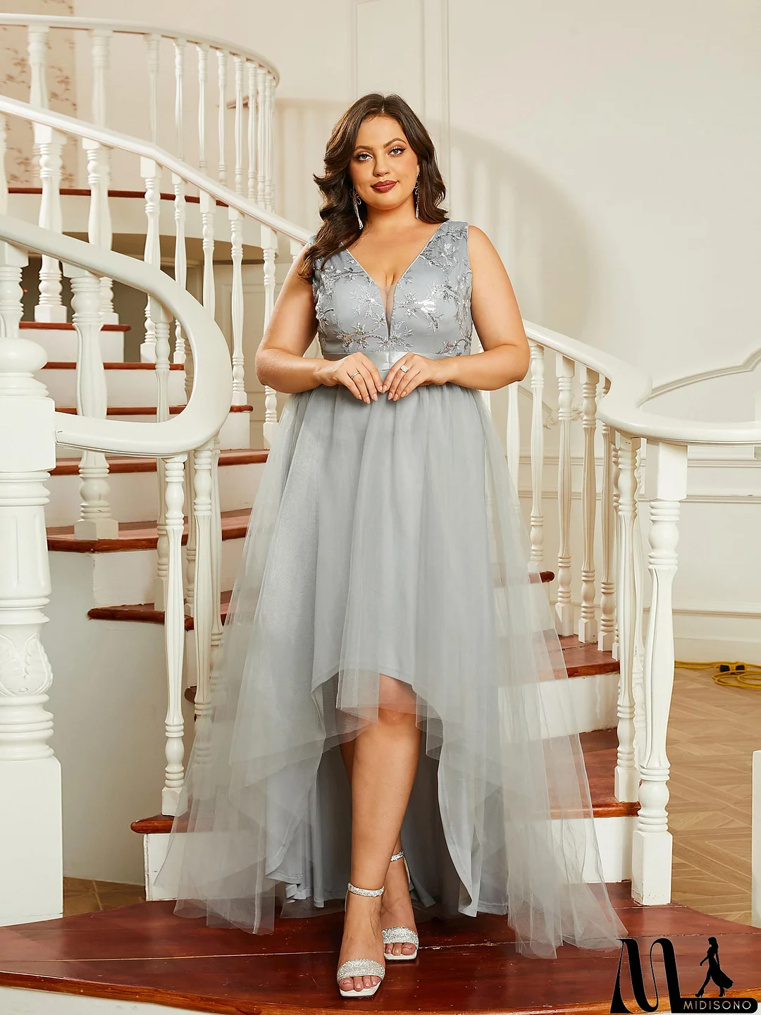 MidiSono - Plus Size Asymmetric V-Neck A-Line Backless Prom Dress PRJ10336