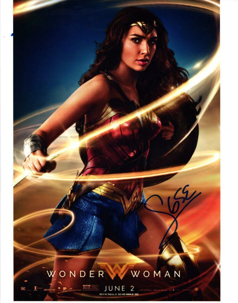 Gal Gadot autographed 11x14 Picture signed Photo Poster painting and COA