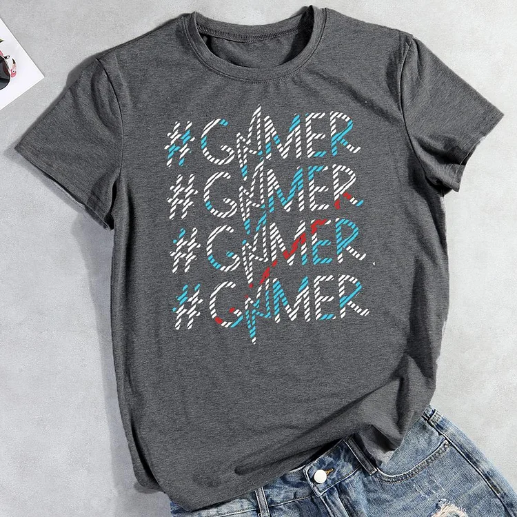 game Round Neck T-shirt