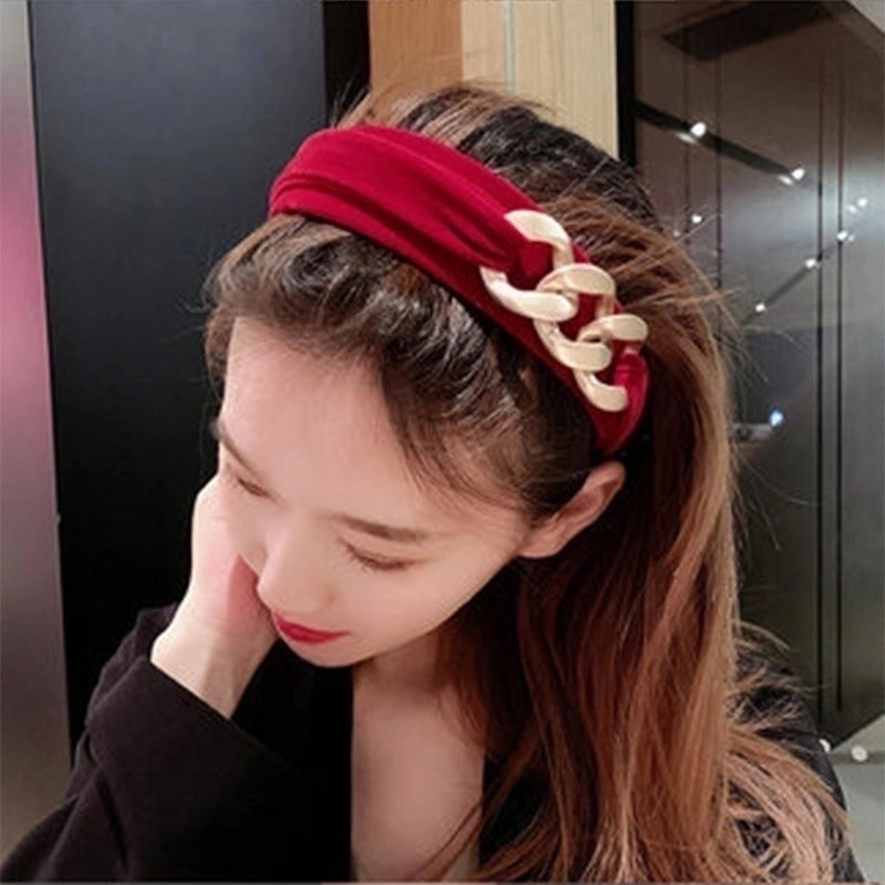 New Velvet Headband Female Retro Temperament Headwear Golden Chain Headband