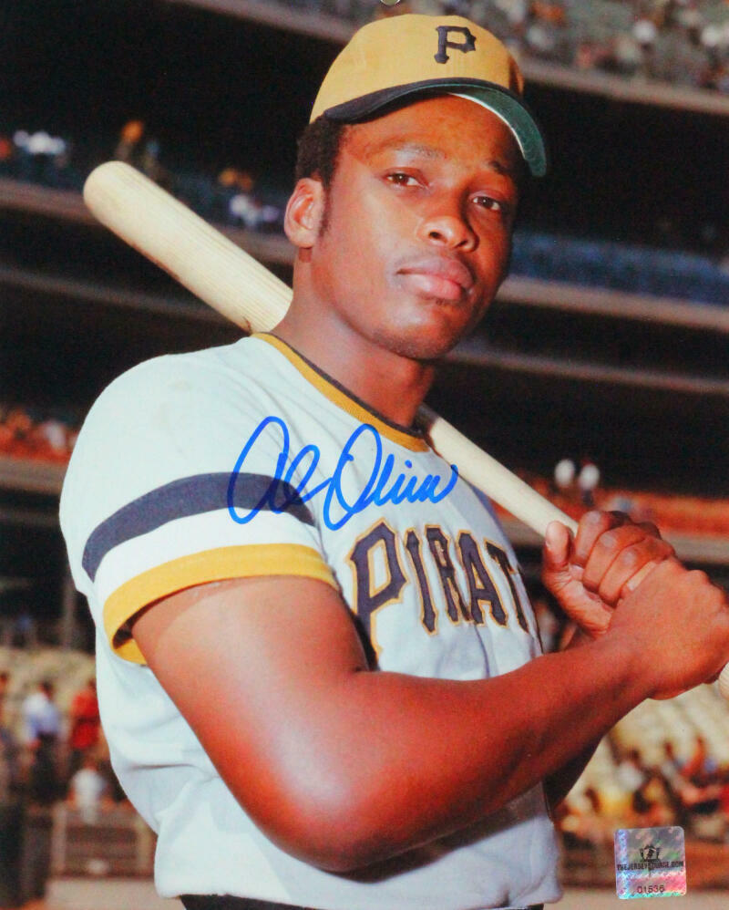 Al Oliver Autographed Close Up 8x10 Photo Poster painting -JerseySource Auth