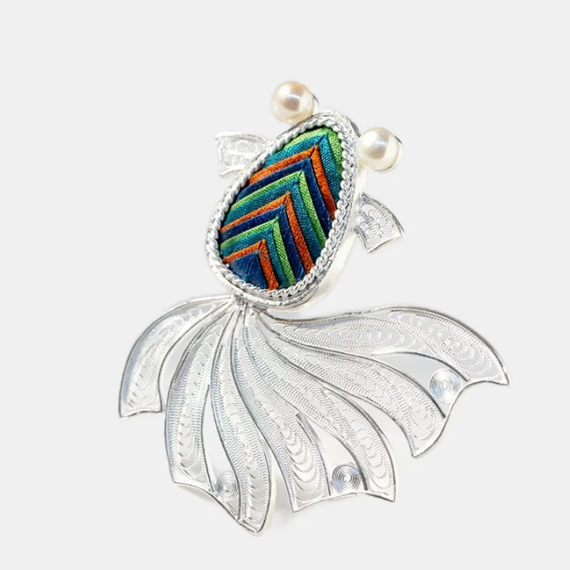 Handmade Silver Filigree Silk Embroidery Brooch Chinese Style Goldfish Ornament