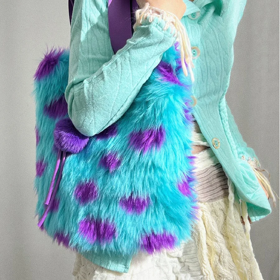 Danccia INCITY "Plush Spots" TOTE BAG