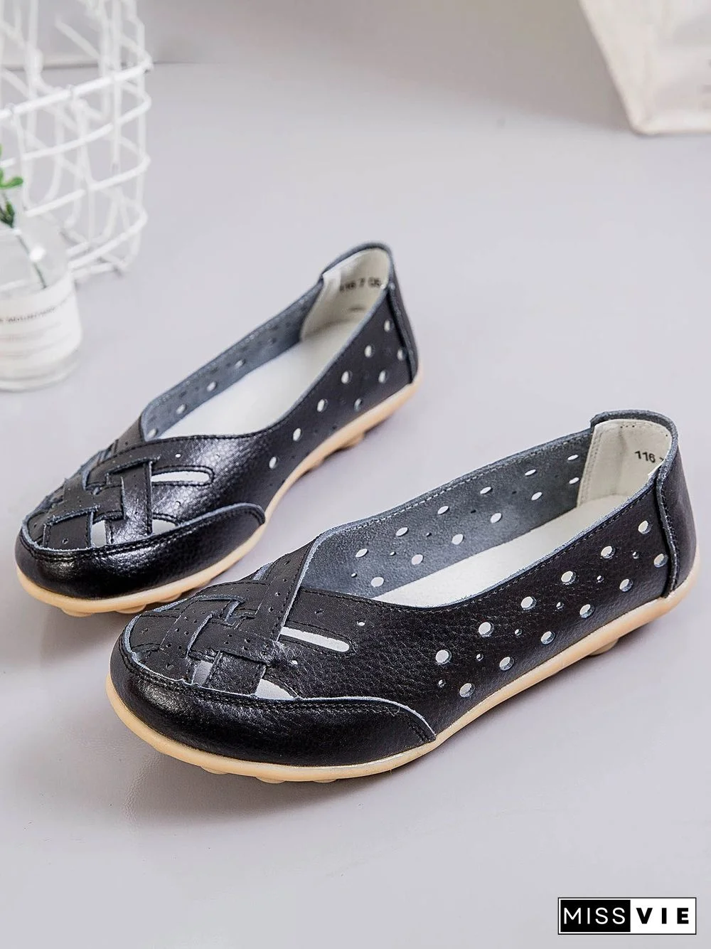 Hollow Leather Soft Sole Shoes