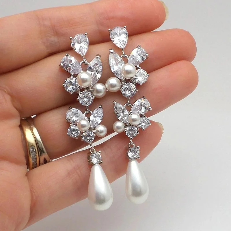 Huitan Pear Imitation Pearl Drop Earrings Women Silver Color Temperament Elegant Ear Accessory Fancy Girl Gift Statement Jewelry