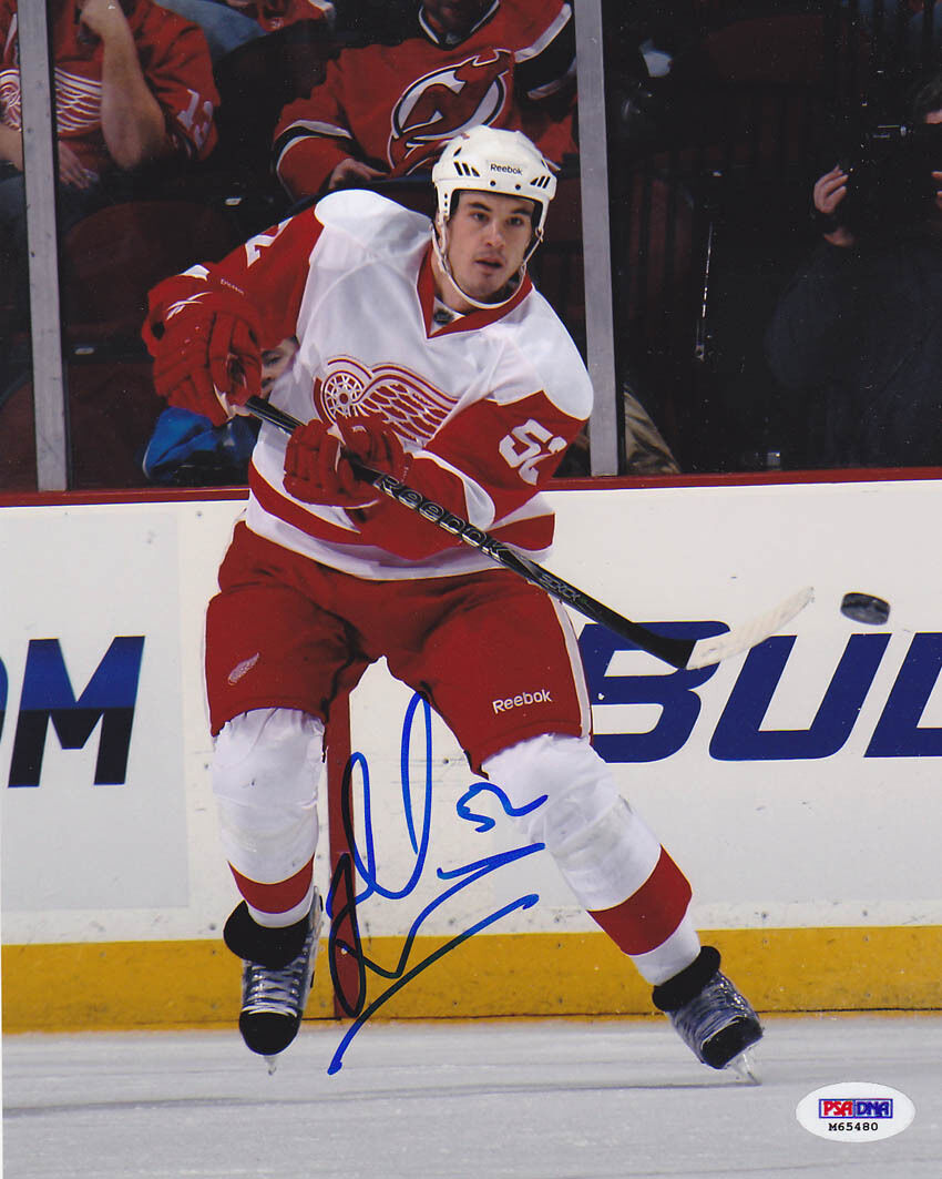 Jonathan Ericsson SIGNED 8x10 Photo Poster painting Detroit Red Wings PSA/DNA AUTOGRAPHED