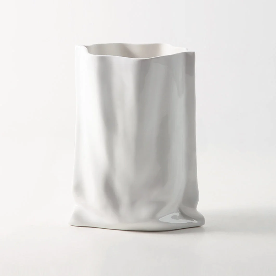VOLIA CERAMIC TABLE VASE