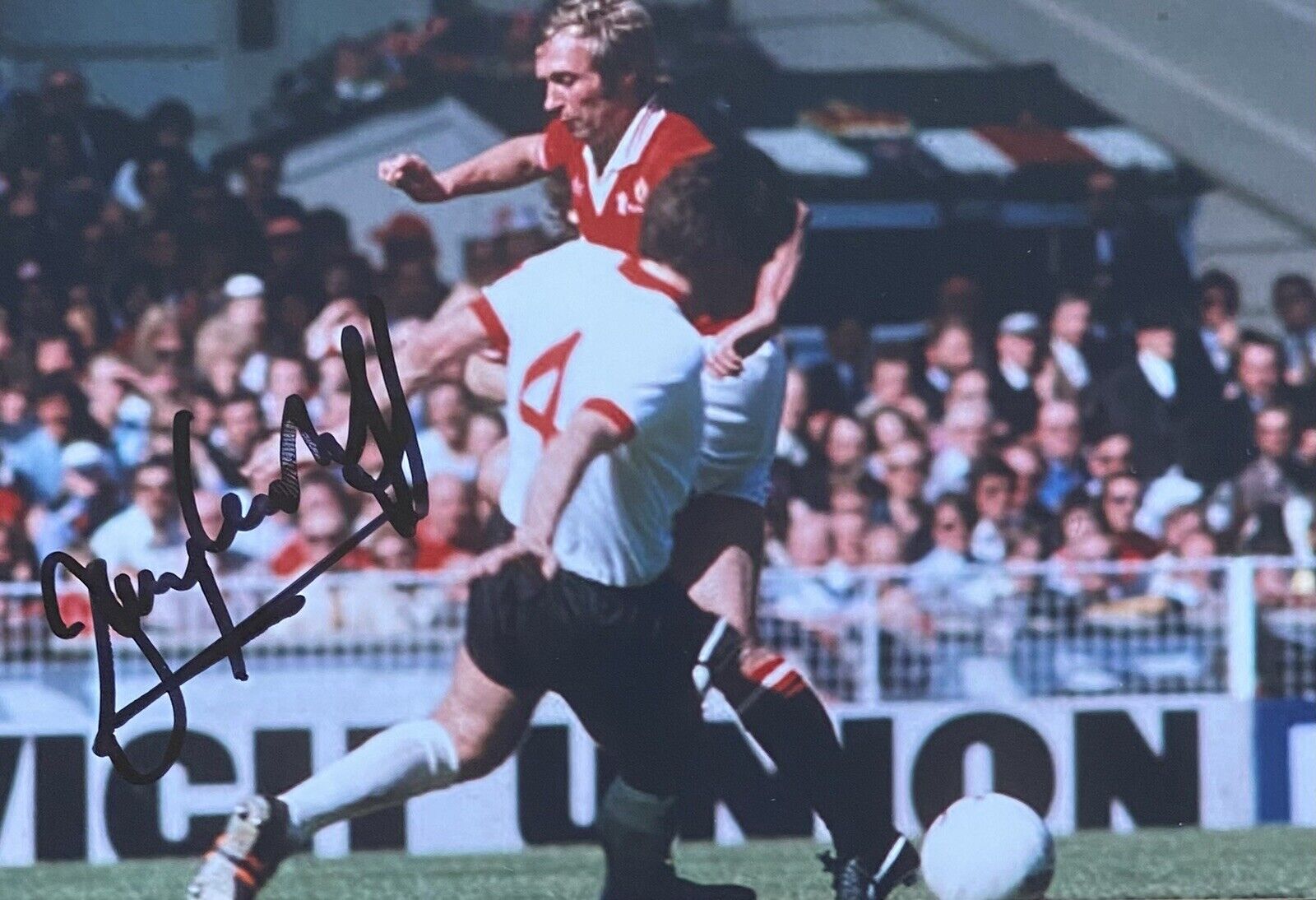 Jimmy Greenhoff Genuine Hand Signed Manchester United 6X4 Photo Poster painting 4