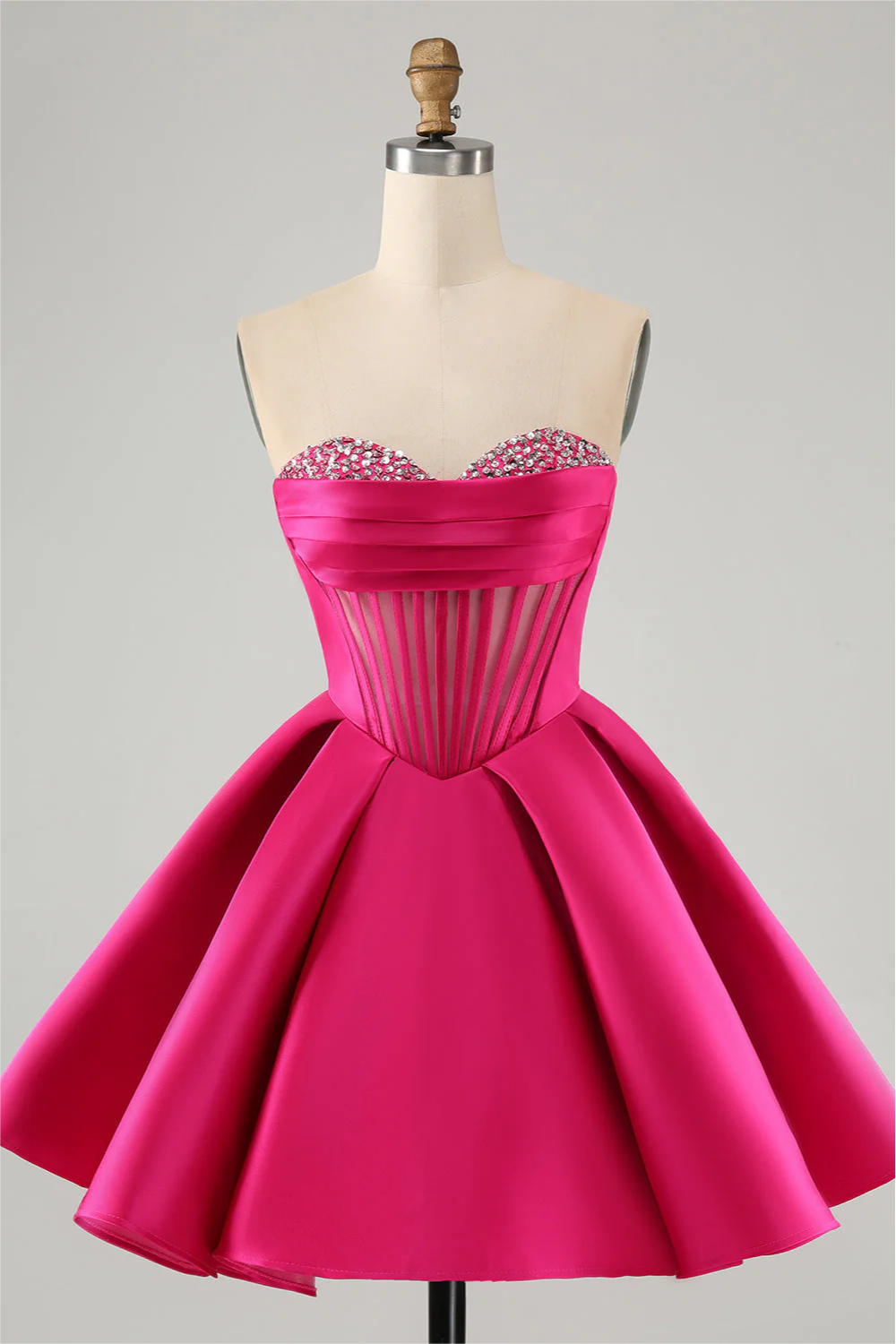 Exquisite Sleeveless Strapless Pleated Beadings Short Homecoming Dress with Ruffles