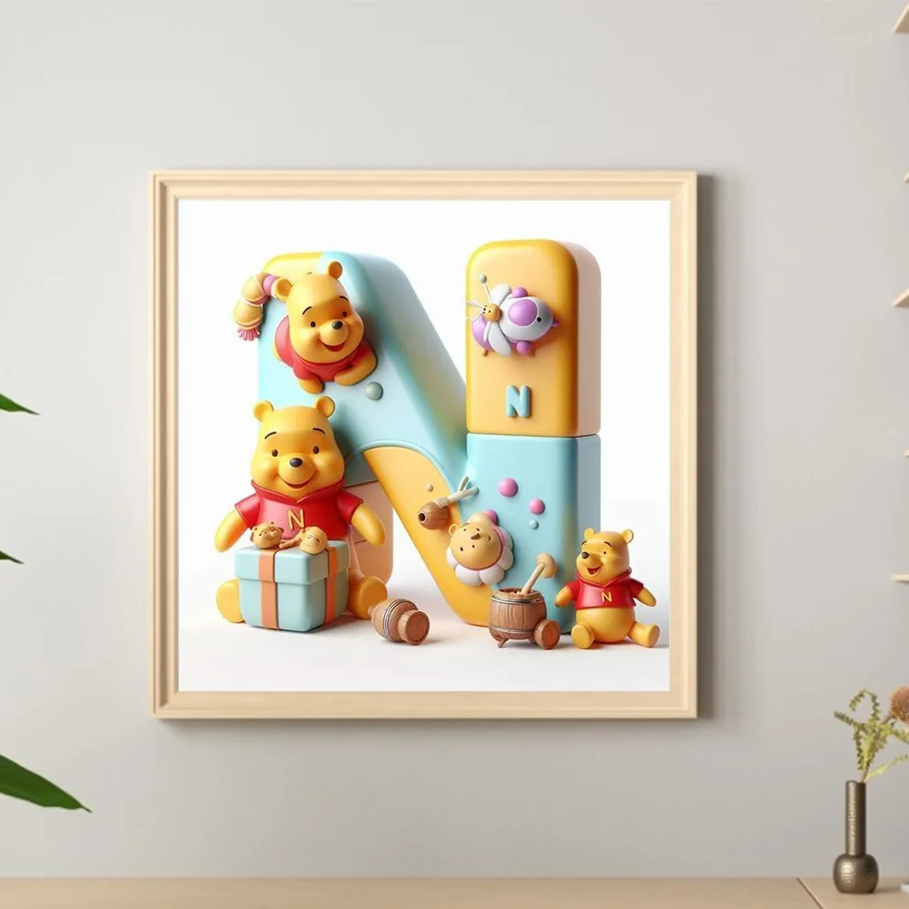 Full Round Diamond Painting 30*30cm - Winnie The Pooh'S 26 Letters N