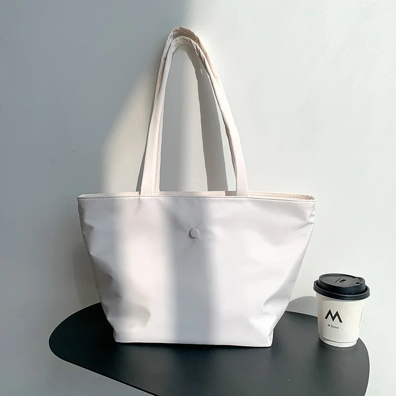Mongw Mongw Tote Bag Large Capacity Female Student 2024 New Solid Color Simple Casual Single Shoulder Big Bag Fashion Commute