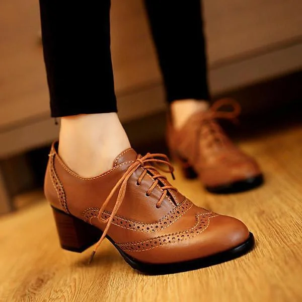 British Style Carved Classy Lace Up Oxford Shoes