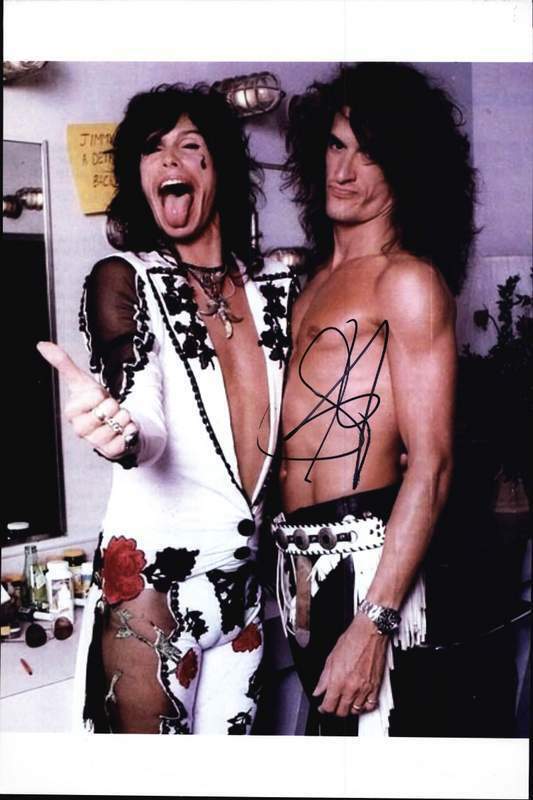 Aerosmith Steven Tyler authentic signed rock 10X15 Photo Poster painting |Cert Autographed A0051