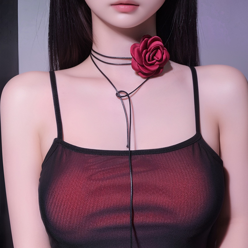Lovingerie - Rose Free Lace-up Neck Ring