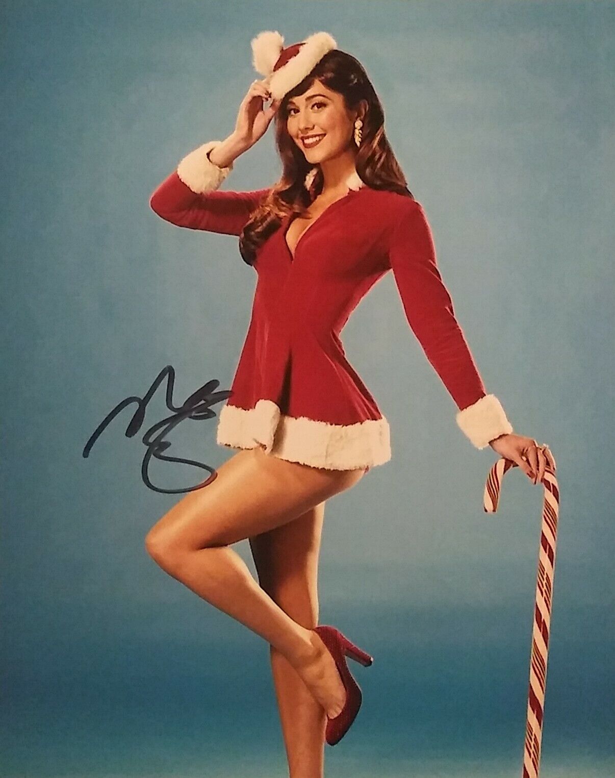 Mary Elizabeth Winstead signed 8 x 10 COA